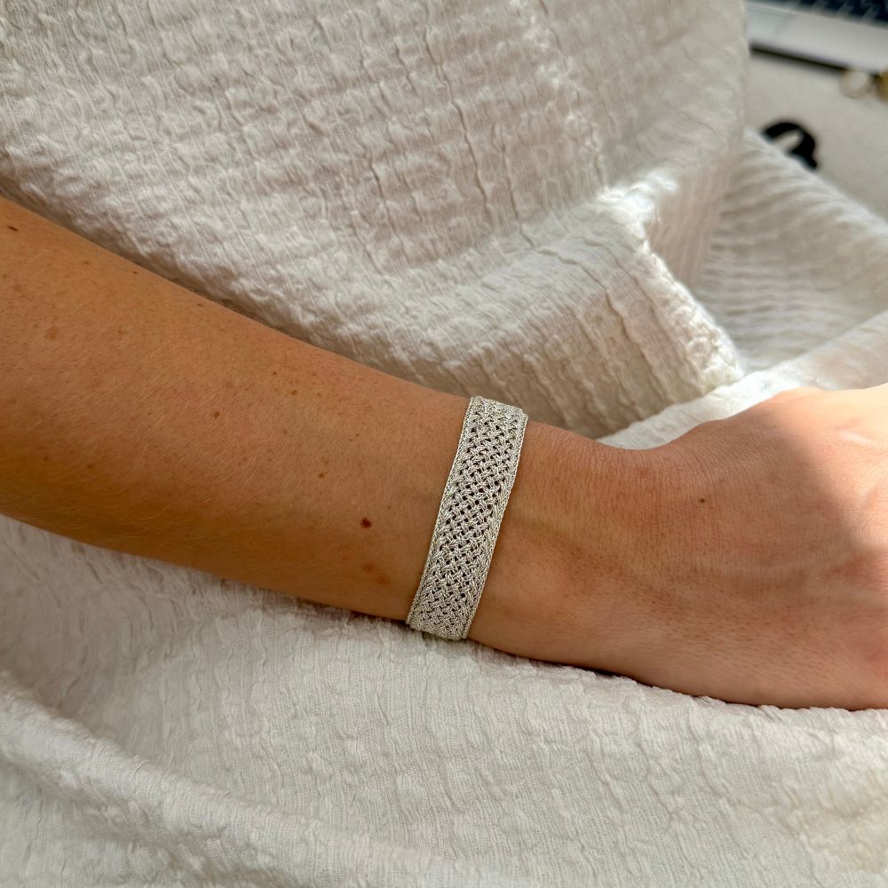 Photo_bracelet_Luisa_porte